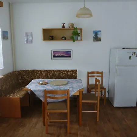V Proseči Apartamento *